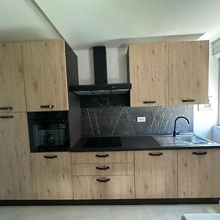 21 Apartament
